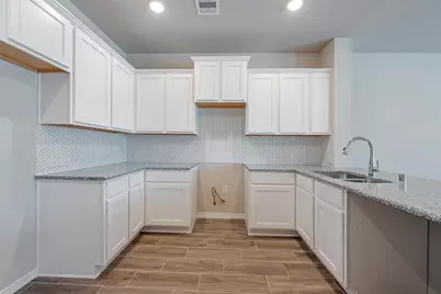 8040 Scanlan Trail, Missouri City, TX 77459 - Photo 7