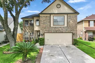 10811 Meadow Walk Ln, Houston, TX 77067 - Photo 1