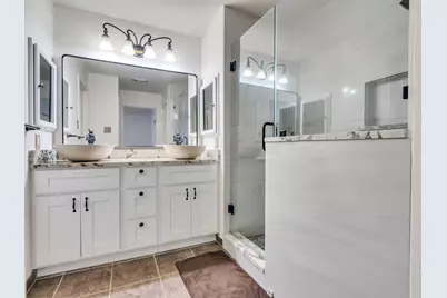 10811 Meadow Walk Lane, Houston, TX 77067 - Photo 21