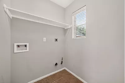 11915 Lois Lane, Pinehurst, TX 77362 - Photo 17