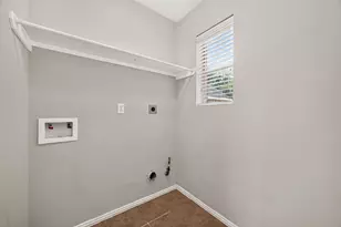 11915 Lois Ln, Pinehurst, TX 77362 - Photo 17