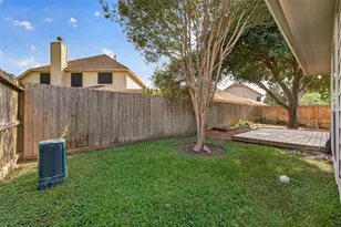 11915 Lois Ln, Pinehurst, TX 77362 - Photo 37