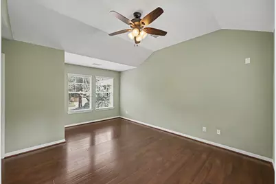 73 Scarlet Woods Court, The Woodlands, TX 77380 - Photo 15