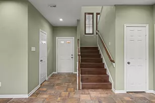 73 Scarlet Woods Ct, The Woodlands, TX 77380 - Photo 5