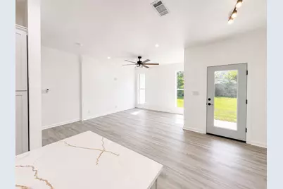 1010 Linden Street, La Marque, TX 77568 - Photo 13
