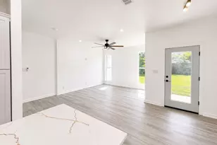 1010 Linden St, La Marque, TX 77568 - Photo 13