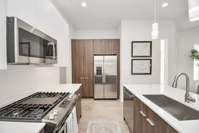 3015 Pelon Cay Drive, Houston, TX 77047 - Photo 9