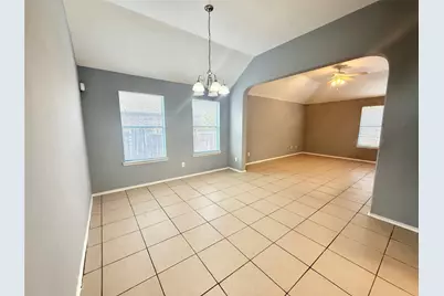 4007 E Teal Estates Circle, Fresno, TX 77545 - Photo 3