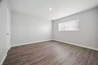 1716 Crownover Road #22, Houston, TX 77080 - Photo 9