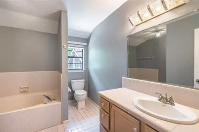3726 Bayshore Drive, Bacliff, TX 77518 - Photo 15