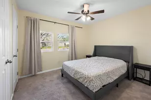 11007 White Oak Bend Dr, Houston, TX 77064 - Photo 7