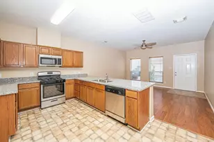 2212 Naomi St, Houston, TX 77054 - Photo 7