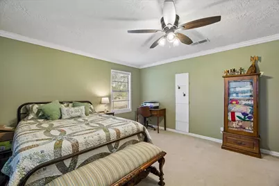 4450 Greenbriar Road, Madisonville, TX 77864 - Photo 13