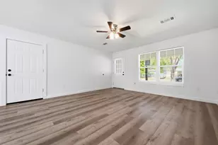 111 Calvin St, Pasadena, TX 77506 - Photo 7