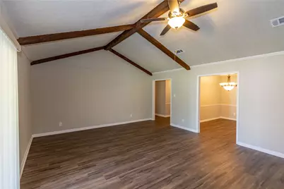 5810 Meadowview Road, Beaumont, TX 77708 - Photo 3
