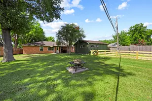 5334 Saxon Dr, Houston, TX 77092 - Photo 23