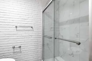 2744 Briarhurst Dr, Houston, TX 77057 - Photo 15