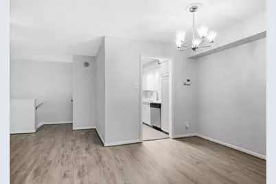 2744 Briarhurst Drive #49, Houston, TX 77057 - Photo 11