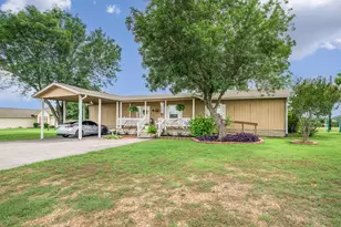 305-335 O'Malley Rd, Brenham, TX 77833 - Photo 21
