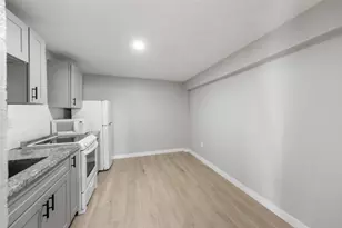 213 Caplin St, Houston, TX 77022 - Photo 7