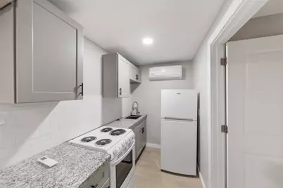 213 Caplin Street, Houston, TX 77022 - Photo 13