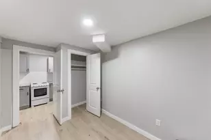 213 Caplin St, Houston, TX 77022 - Photo 15