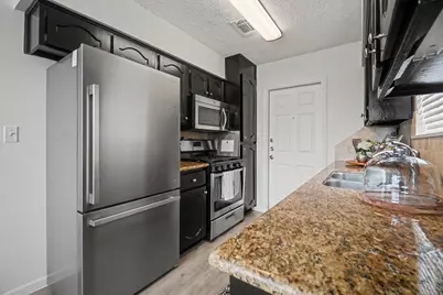1227 Mission Drive, La Porte, TX 77571 - Photo 7