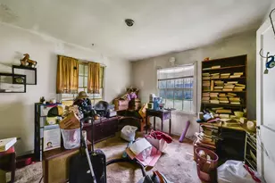 8101 Howard Dr, Houston, TX 77017 - Photo 9