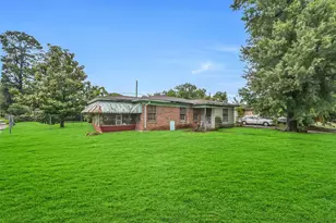 8101 Howard Dr, Houston, TX 77017 - Photo 3