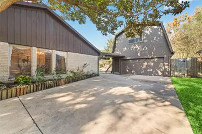 3826 Pleasant Valley Drive, Missouri City, TX 77459 - Photo 33