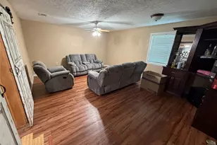 63 County Rd 2245, Cleveland, TX 77327 - Photo 15