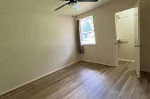 5023 Ridgestone St, Houston, TX 77053 - Photo 9