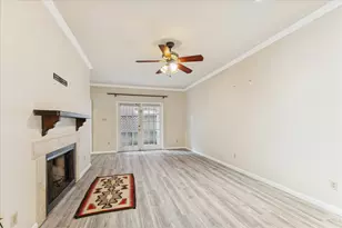 8055 Cambridge St, Houston, TX 77054 - Photo 3