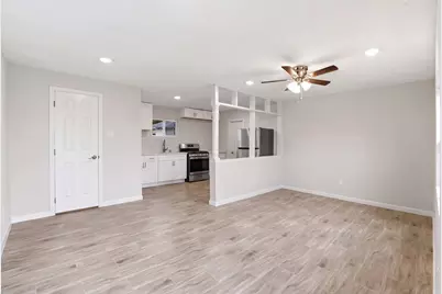 7010 Brownsville Street #3, Houston, TX 77020 - Photo 15