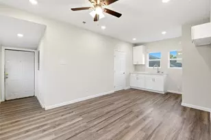 7010 Brownsville St, Houston, TX 77020 - Photo 25