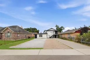 7010 Brownsville St, Houston, TX 77020 - Photo 39