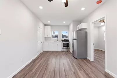 7010 Brownsville Street #3, Houston, TX 77020 - Photo 27