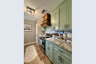 6009 Hazelwood, Orange, TX 77632 - Photo 9