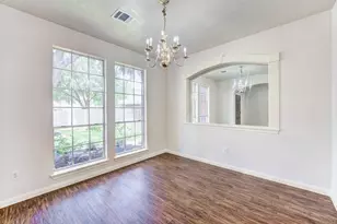 8510 Nashwood Ct, Houston, TX 77040 - Photo 7