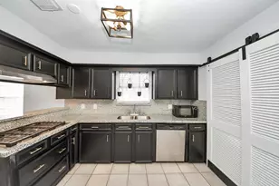 18 Barcelona Ct, Missouri City, TX 77459 - Photo 1