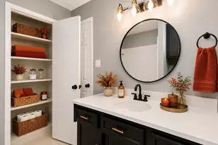18 Barcelona Ct, Missouri City, TX 77459 - Photo 13