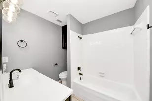 18 Barcelona Ct, Missouri City, TX 77459 - Photo 33