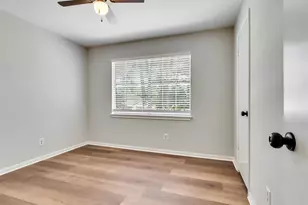 14134 Cleobrook Dr, Houston, TX 77070 - Photo 25