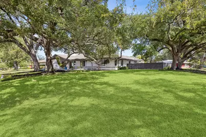 902 Worthshire Street, Houston, TX 77008 - Photo 7