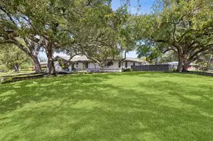 902 Worthshire St, Houston, TX 77008 - Photo 7