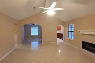 3335 Lakeland Gardens Dr, Katy, TX 77449 - Photo 7
