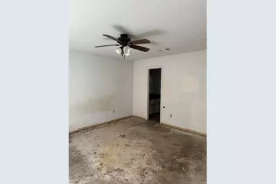 612 Orangewood Drive, Conroe, TX 77302 - Photo 9