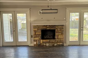 612 Orangewood Dr, Conroe, TX 77302 - Photo 3