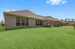 413 New Frst Ln, The Woodlands, TX 77382 - Photo 39