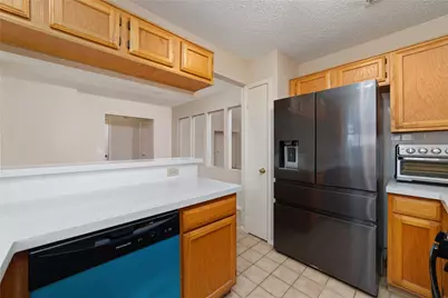3131 E Heatherock Circle, Sugar Land, TX 77479 - Photo 9